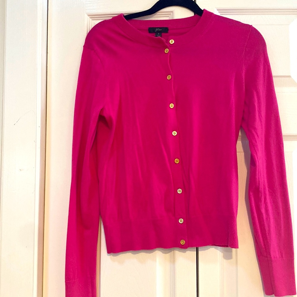 COPY - NWT JCrew Magenta button down sweater with beautiful gold buttons. Size S
